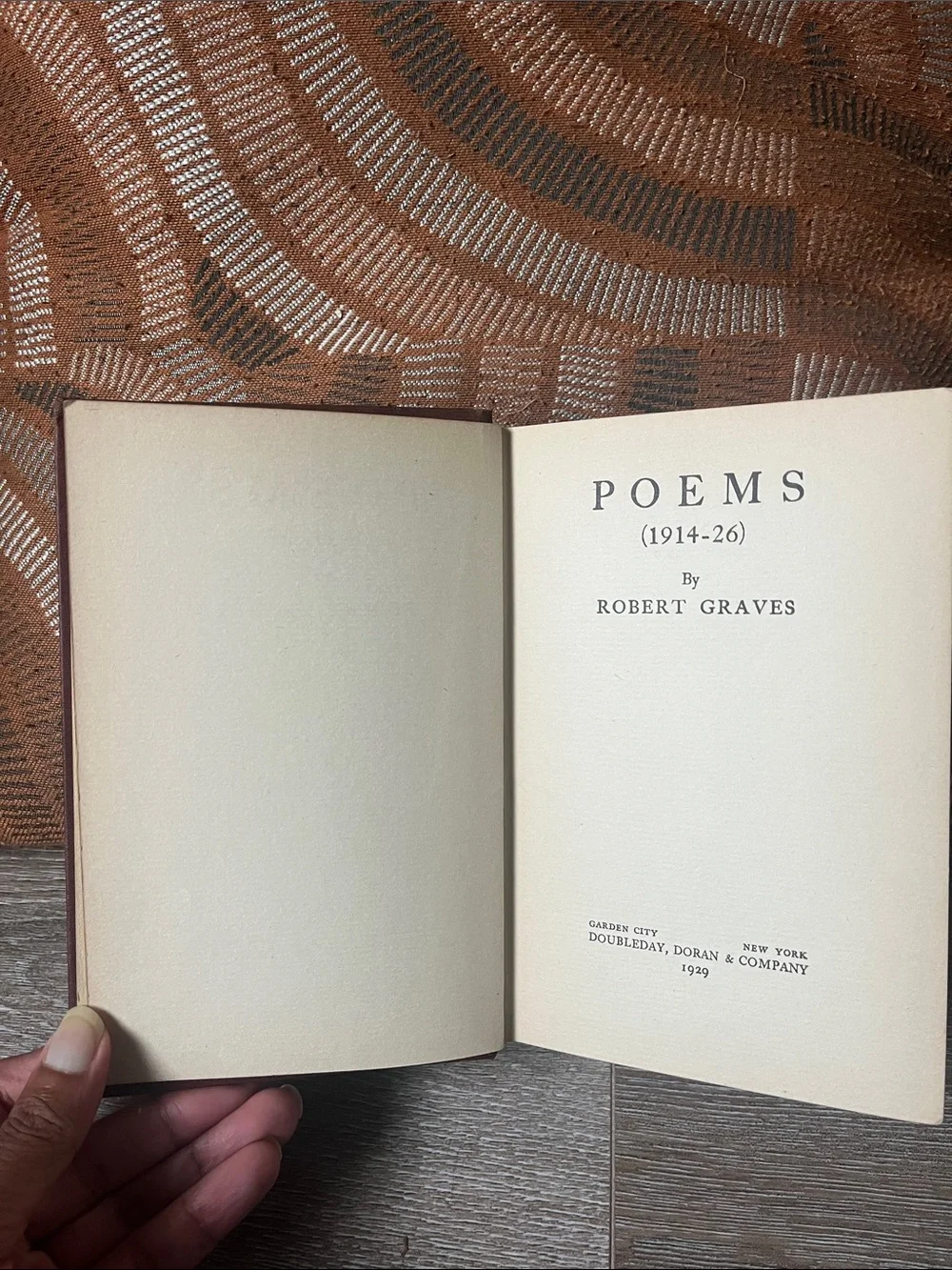 Collected Poems 1914-1926 Hardcover Coffee Table Book - Robert Graves